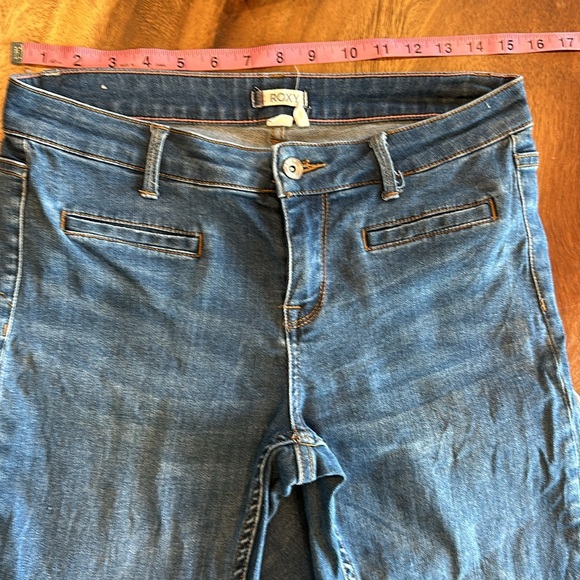 Roxy Jeans Flare Size 29 - Picture 2 of 7